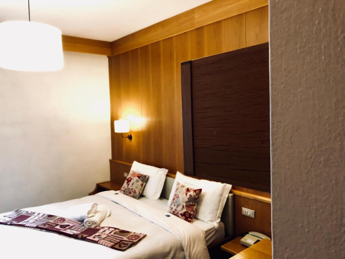 Al Piccolo Hotel วีโก ดี ฟาสซา ภายนอก รูปภาพ
